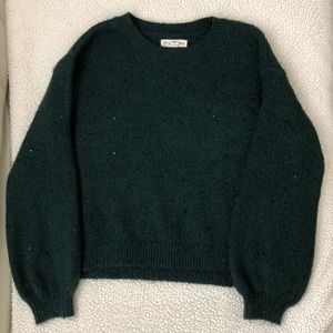 Girls sweater.
